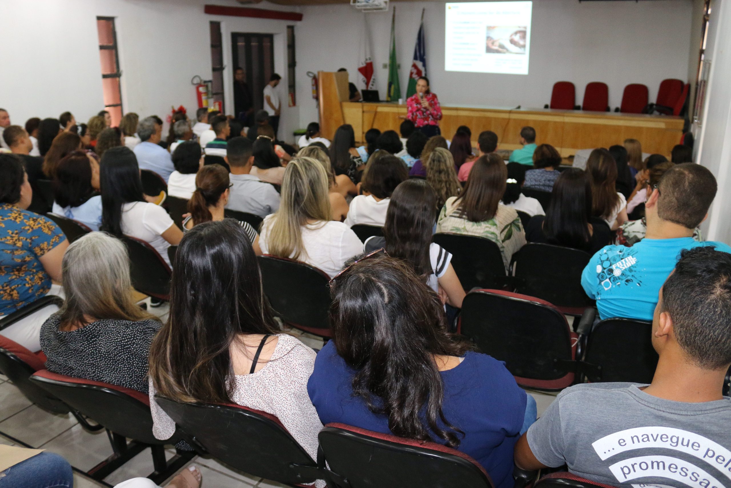 Montes Claros - HUCF promove Momento de Espiritualidade e presta homenagem a servidores - foto: Thiago Magalhães/hUCF/Unimontes Montes Claros - HUCF promove Momento de Espiritualidade e presta homenagem a servidores - foto: Thiago Magalhães/hUCF/Unimontes