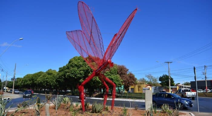 Montes Claros - Obras de arte a céu aberto mudam a paisagem de Montes Claros