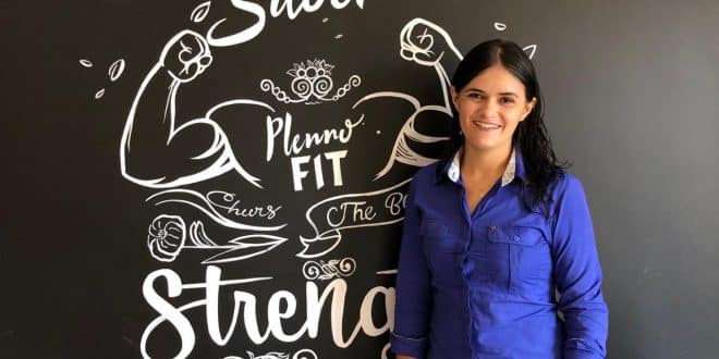 Laila Kristina é exemplo de empreendedorismo em Porteirinha
