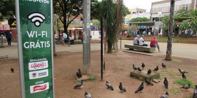 Montes Claros - Programa da Prefeitura "INTERNET DE GRAÇA"
