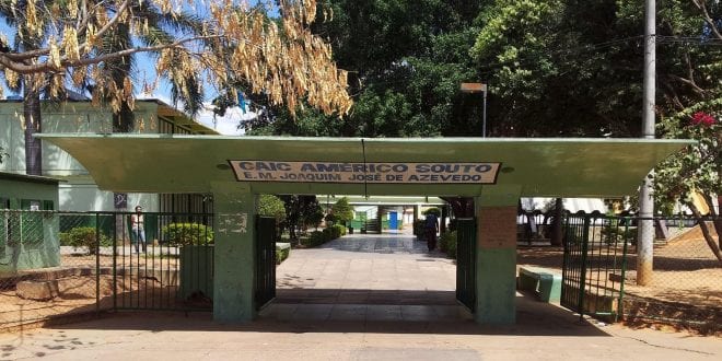 Montes Claros - Cursos profissionalizantes no CAIC do Renascença