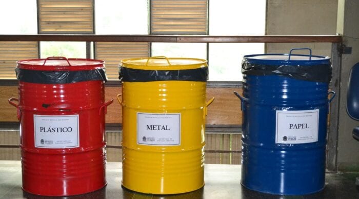 Montes Claros - Condomínio Saint Germain adere ao programa de coleta seletiva da Prefeitura