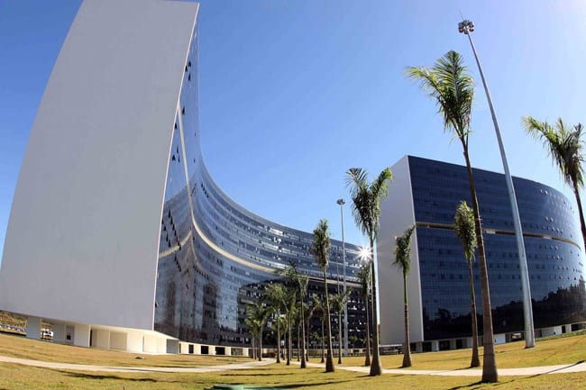 MG - Governo de Minas anuncia pagamento de mais uma parcela do 13º