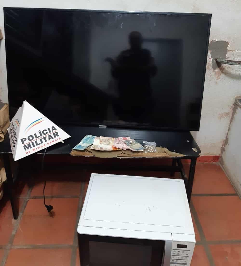 Norte de Minas - São presos homens que furtaram casa de professora em Janaúba