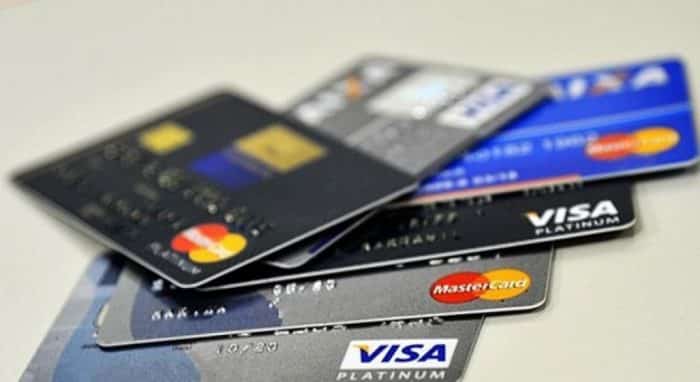 Bancos vão alterar forma de cobrança em compras feitas internacionalmente