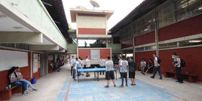 MG - Coronavírus: Governo de Minas Gerais suspende aulas na rede estadual