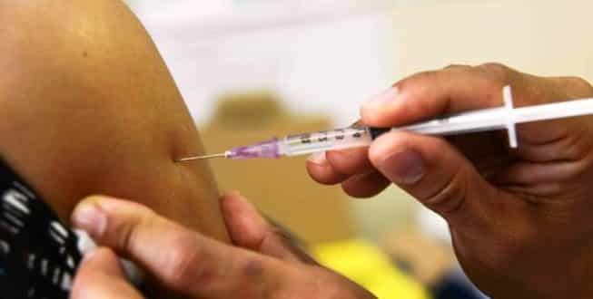 A vacina ACWY (conjugada) é destinada a adolescentes de 11 e 12 anos de idade