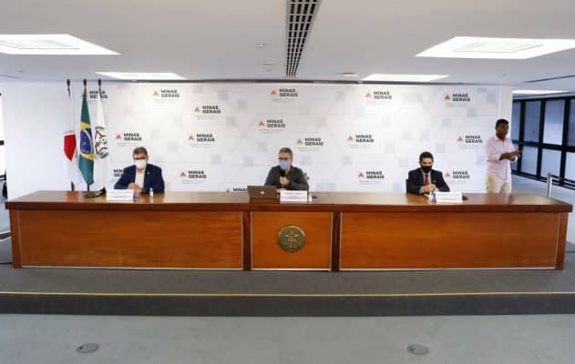 MG - Governador de Minas anuncia pagamento do 13º a servidores que ainda não tinham recebido benefício