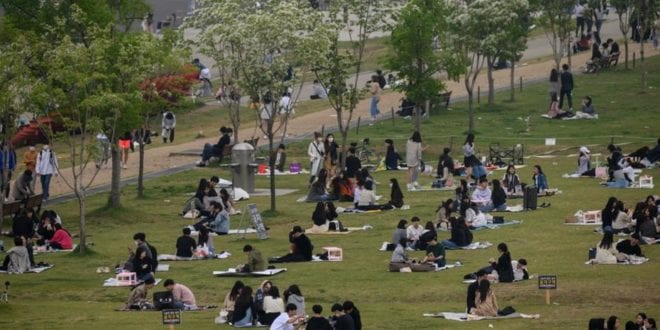 Coronavírus - Coreia do Sul registra forte aumento de casos após retomada