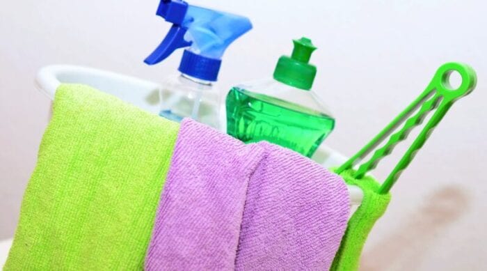 Pesquisa da UFMG sugere produtos acessíveis para combate à Covid-19