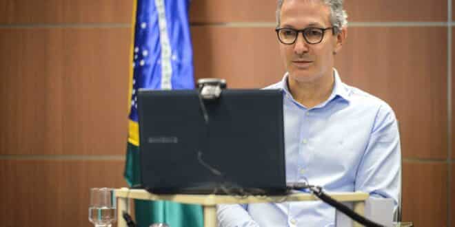 MG - Romeu Zema anuncia pagamento de R$ 3 mi para catadores do Bolsa Reciclagem