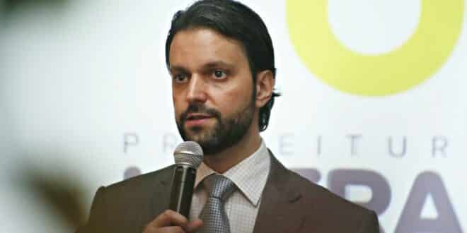 Lava Jato - Secretário de Transportes de SP é preso em ação contra fraudes na saúde