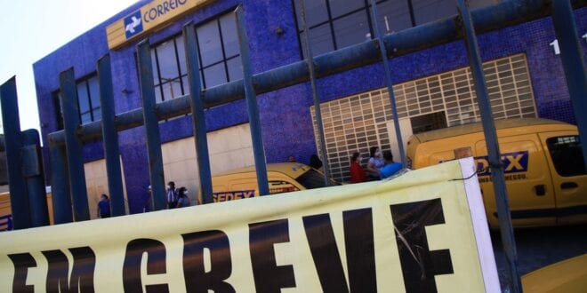 Para minimizar efeito da greve, Correios fazem mutirão de entregas no fim de semana