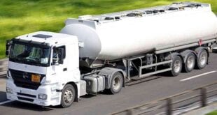 MG - Transportadores de combustível ameaçam entrar de greve a qualquer momento em Minas Gerais