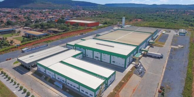 Montes Claros - A Hipolabor está com processo seletivo aberto para atuar na fábrica da empresa em Montes Claros