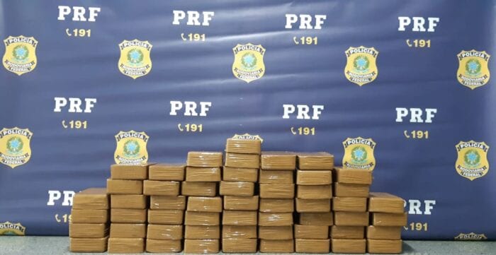 Montes Claros - Droga avaliada em aproximadamente 7 Milhões de Reais é apreendida pela PRF em Montes Claros