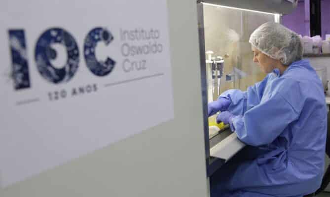UFMG e Fiocruz concluem protótipo de novo kit diagnóstico para Covid-19
