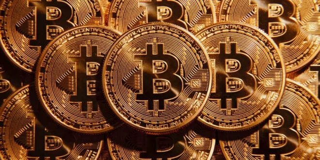 Bitcoin atinge máxima nominal histórica no Brasil é negociado a R$ 70 mil
