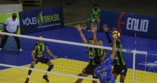 Montes Claros - Campeão paulista Vôlei Renata supera Montes Claros América Vôlei fora de casa na estreia da Superliga