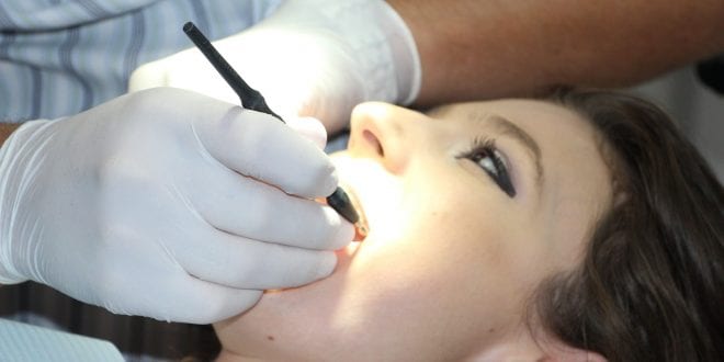 Norte de Minas - Melhor dentista do mundo está Norte de Minas