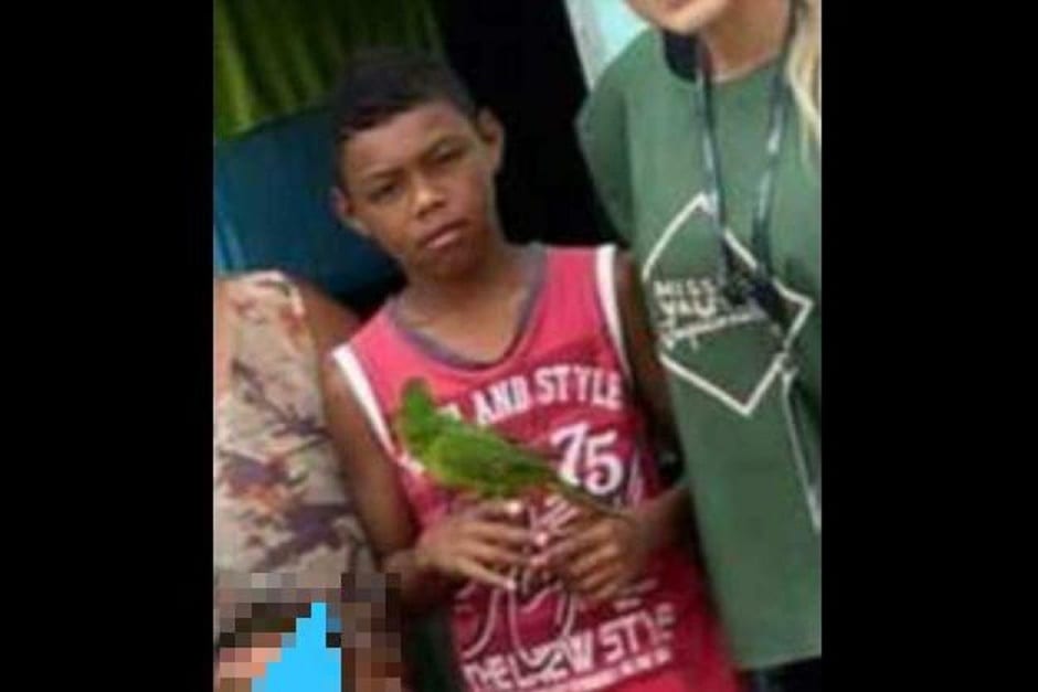 Kaike ajudava a mãe na renda da casa vendendo salgados