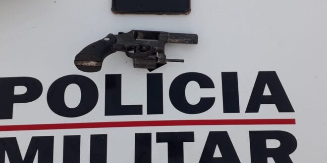 Norte de Minas - Polícia Militar apreende arma de fogo em Grão Mogol