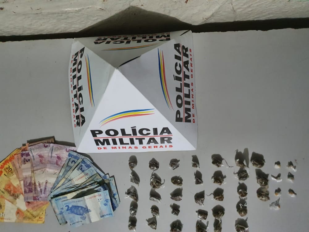 Montes Claros - Polícia Militar apreende adolescente com drogas  em Montes Claros