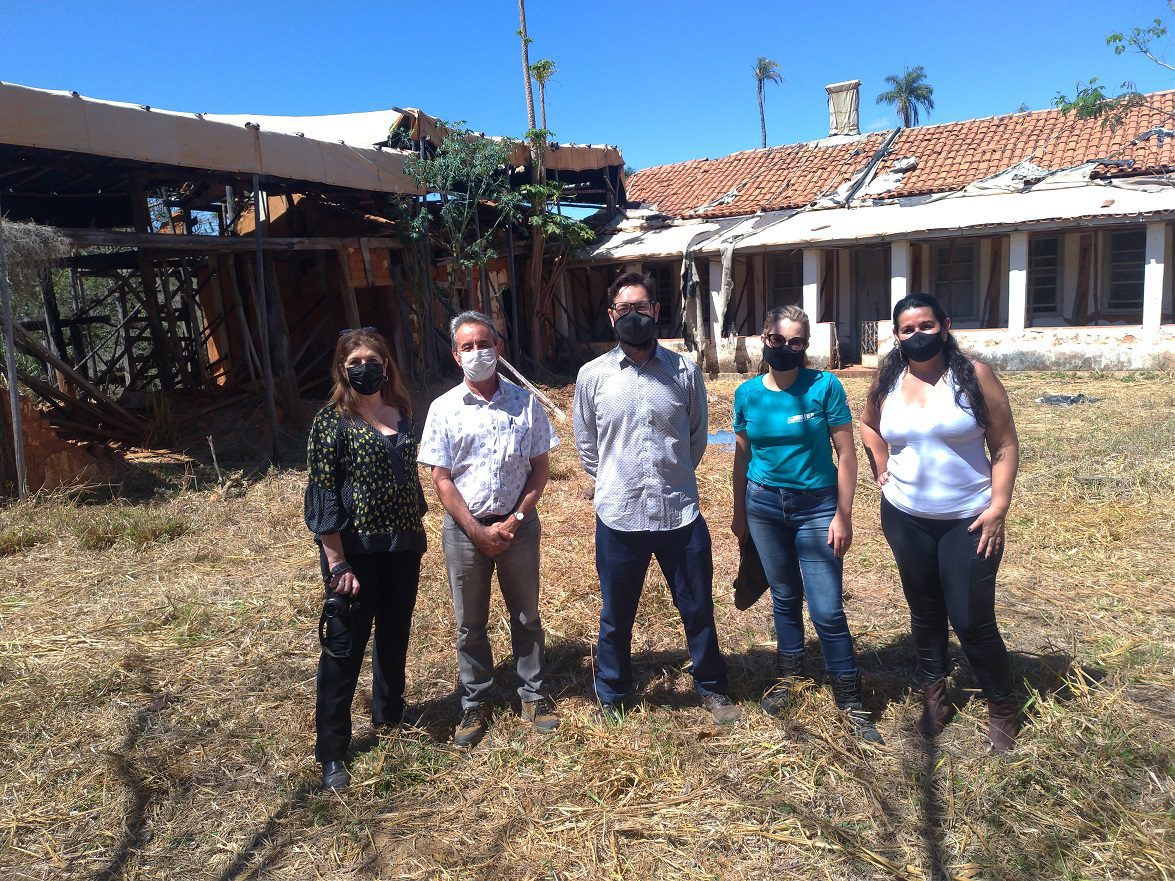 Montes Claros - Casarão da "Fazenda Quebradas" poderá ser restaurado