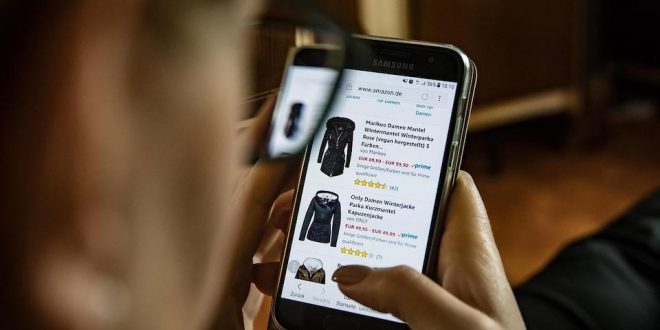 comprar roupas pela internet