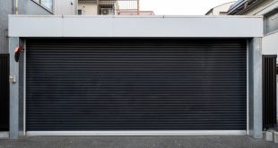 Portas Antigas com um Toque Moderno: Restauração e Renovação