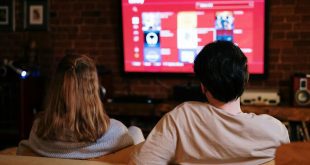 Suporte fixo vs. suporte articulado para TV: qual escolher?