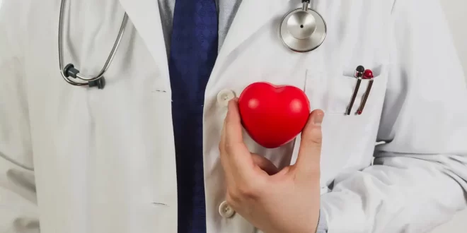 Saúde é direito de todos e dever do Estado. Entenda o que diz a lei!
