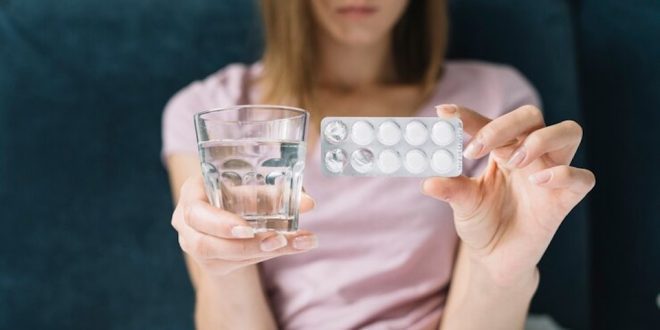 Pacientes devem se atentar a riscos das interações medicamentosas