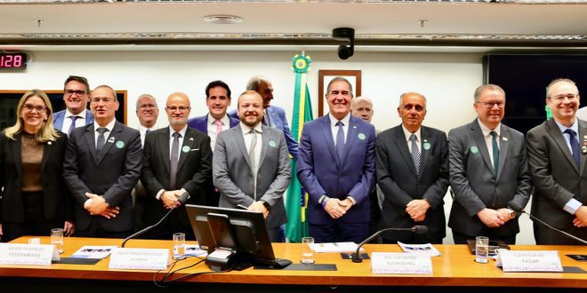 Câmara debate criação do Dia Nacional do Associativismo e destaca impacto do modelo na economia brasileira