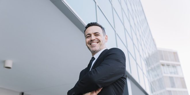 Como se tornar um profissional mais competitivo com a pós EAD