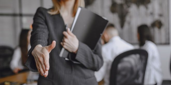 O que é uma mentoria de negócios e por que ela pode transformar sua empresa