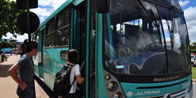 Passe Livre Estudantil: Recadastramento começa em Montes Claros