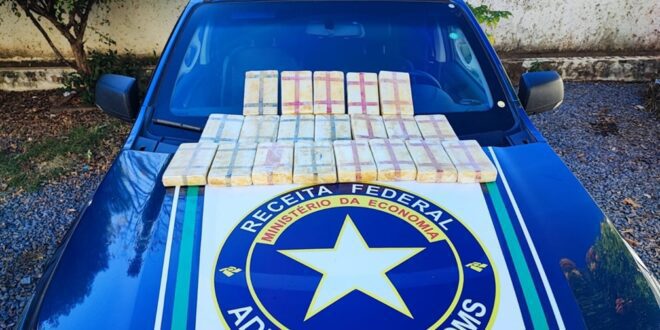 Ação conjunta das forças de segurança resulta em apreensão de cigarros eletrônicos e descoberta de aproximadamente 22 kg de cocaína no Norte de Minas