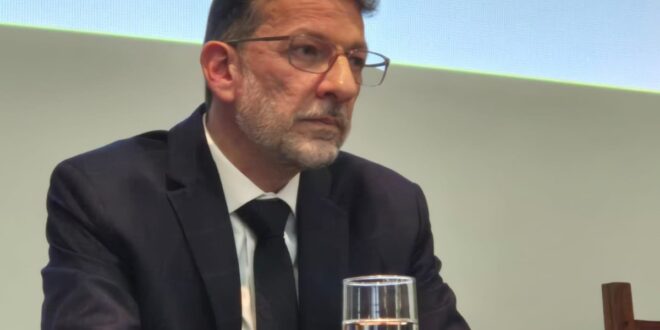 Receita Federal marca presença nas Festas de Agosto com doação de veículo e agenda estratégica em Montes Claros