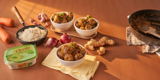 Receita de bolinhos de cascas de legumes com molho oriental