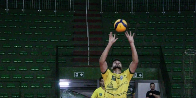 MOC Vôlei intensifica treinos para estreia no Campeonato Mineiro