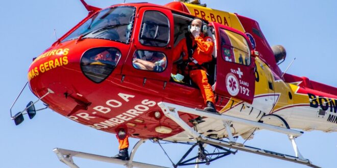 Suporte Aéreo socorrem vítimas de grave acidente na BR-365, em Buritizeiro
