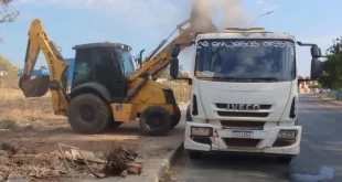 Limpando Canelas: Prefeitura realiza operação de limpeza na Avenida Manoel Caribé Filho
