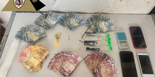 Polícia Militar procura autores de roubo violento e prende suspeitos de receptação em Montes Claros