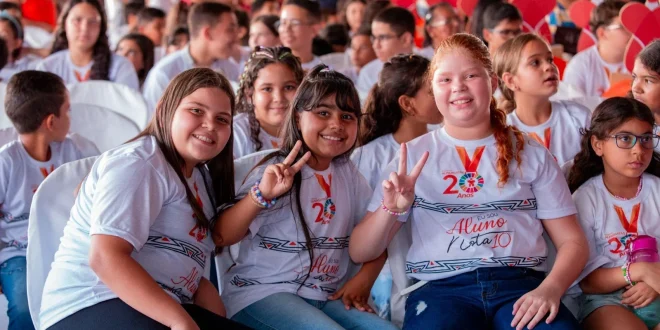 Educadores de Montes Claros têm até 3 de outubro para se inscrever no Prêmio Educador Nota 10 do Instituto Alpargatas