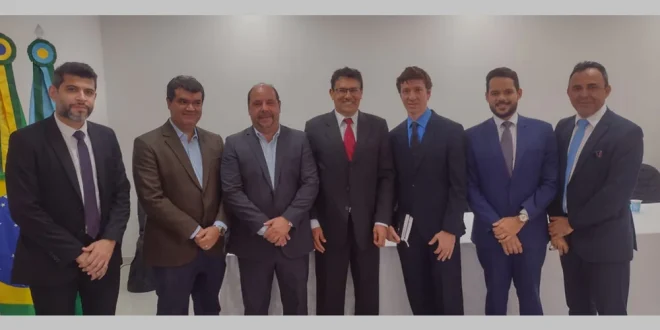 Cejusc participa da inauguração da Escola Municipal de Educação para o Consumo em Montes Claros
