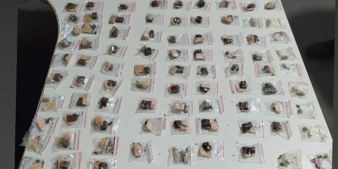 Montes Claros - Polícia Militar apreende drogas em duas ocorrências distintas e conduz suspeitos à delegacia / Foto Residencial Minas Gerais