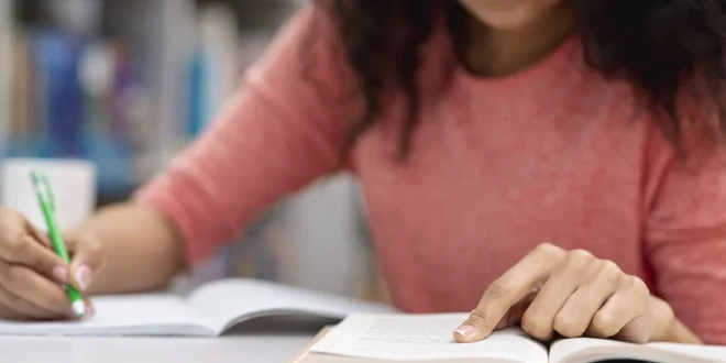 Decisão Inteligente: Guia para Suas Melhores Opções em Educação Superior, Local ou a Distância