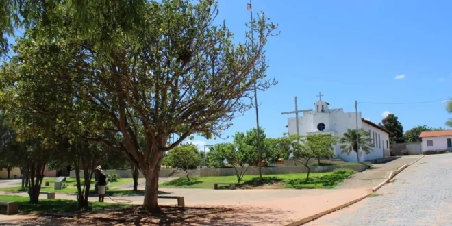 Norte de Minas - Comunidade Quilombola de Manga recebe encontro inédito para fortalecer educação étnico-racial no Norte de Minas