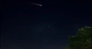 Montes Claros - Clarão no céu de Montes Claros chama atenção: reentrada de lixo espacial surpreende moradores